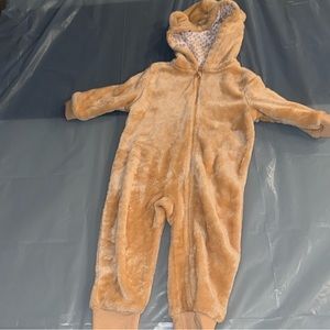Bear baby onesie